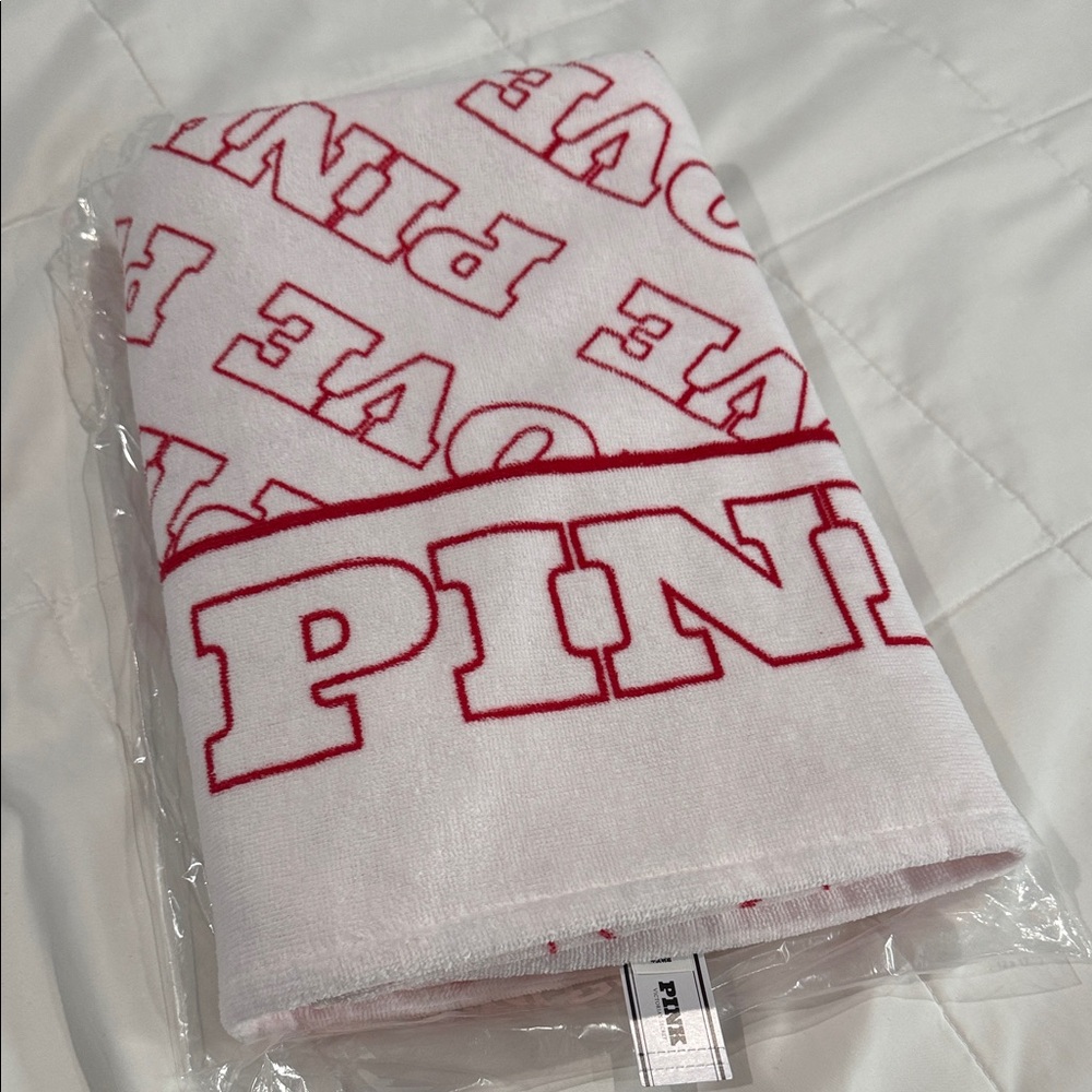 PINK Victoria's Secret White Beach Towel with Pink Logo. NWT